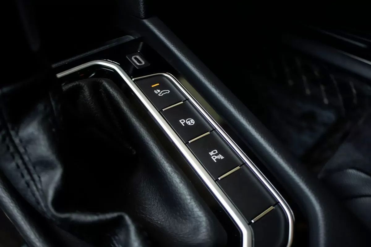 volkswagen-passat-variant-2020-hibrido-1395cc