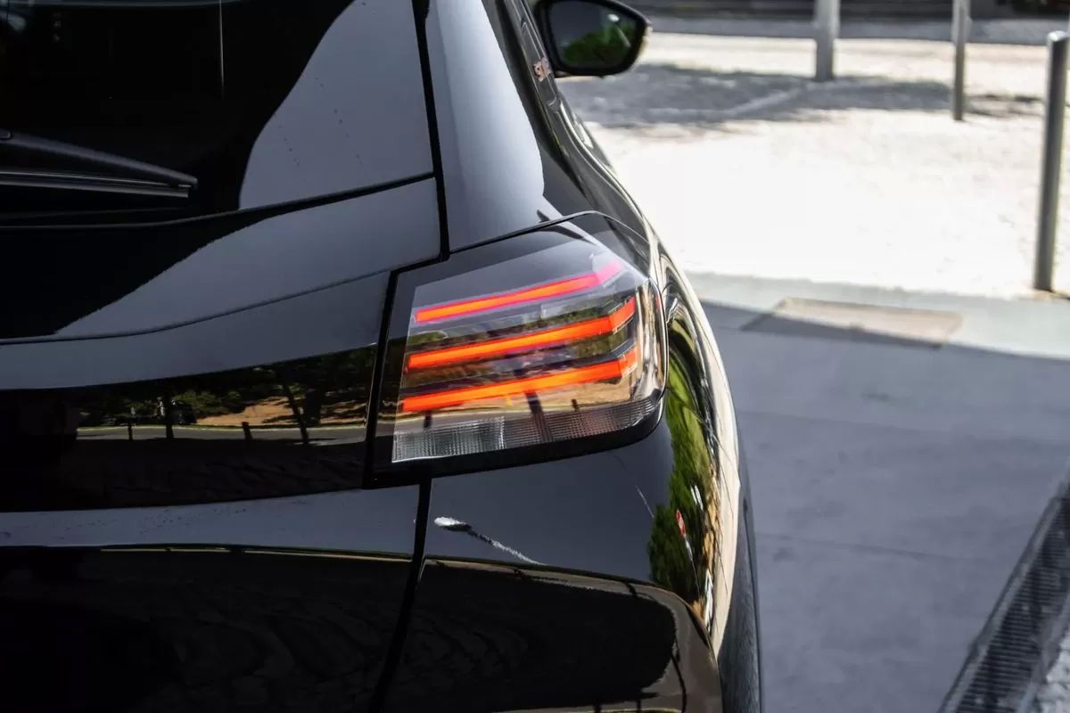 peugeot-e-208-2025-eletrico-0cc