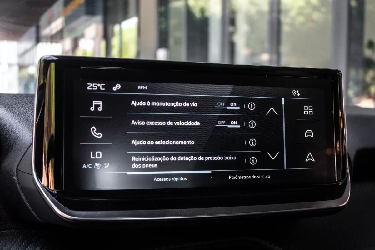 peugeot-e-208-2025-eletrico-0cc