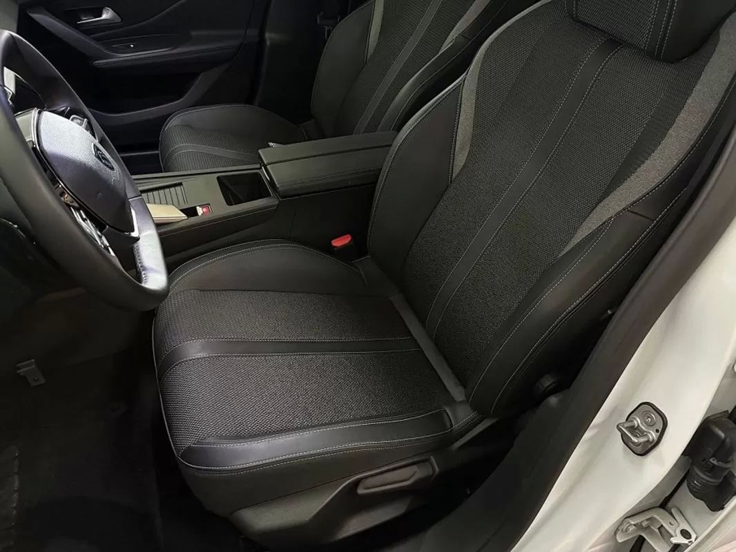 peugeot-408-2025-gasolina-1199cc