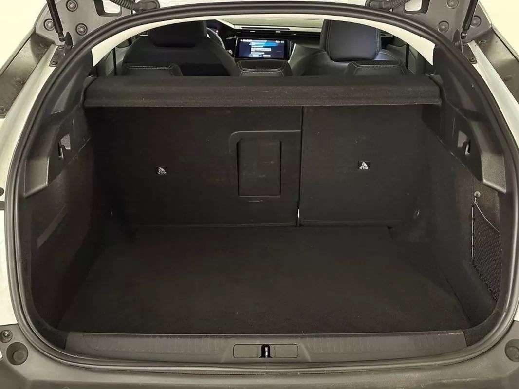 peugeot-408-2025-gasolina-1199cc
