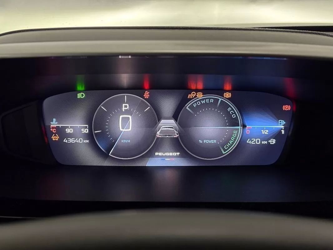 peugeot-408-2025-gasolina-1199cc