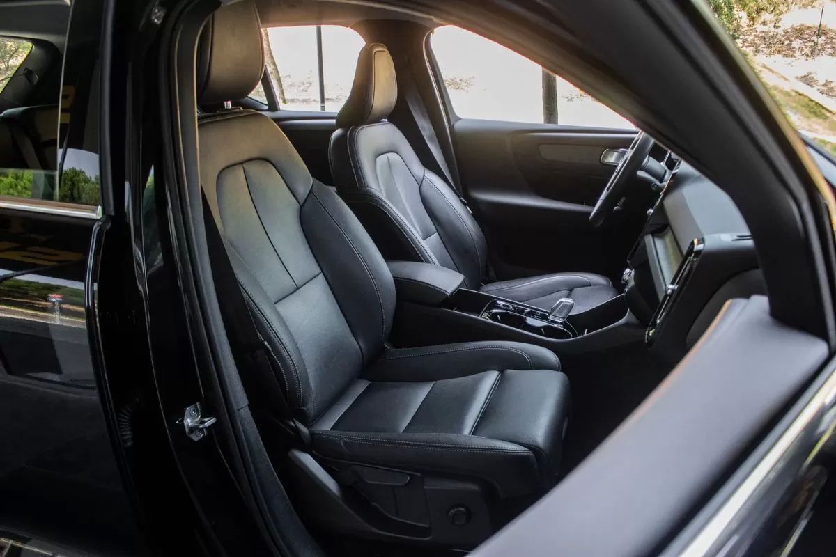 volvo-xc40-2021-hibrido-1477cc