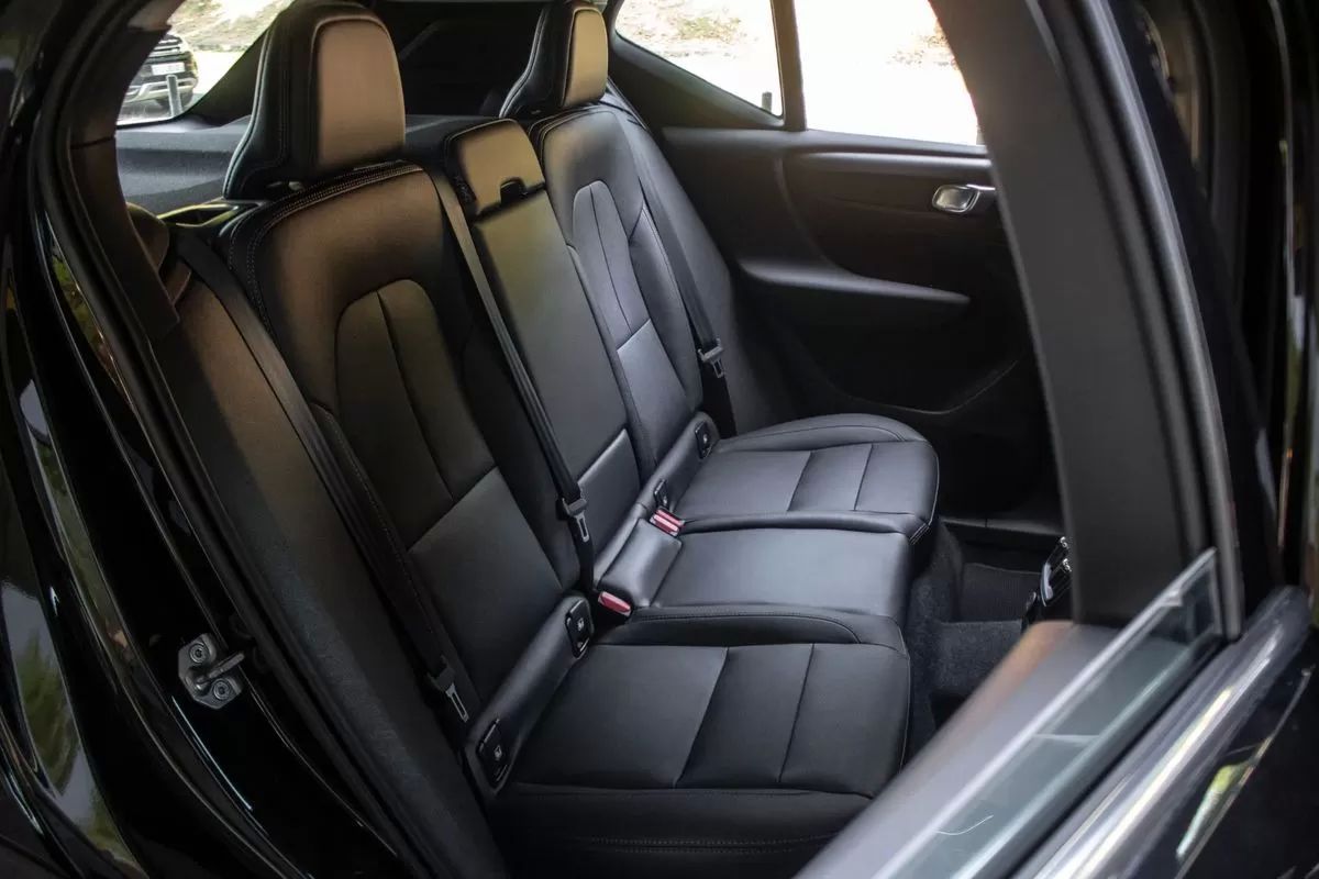 volvo-xc40-2021-hibrido-1477cc