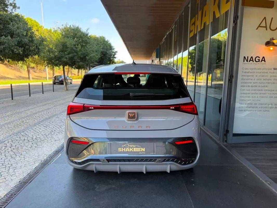 cupra-born-2024-eletrico-0cc