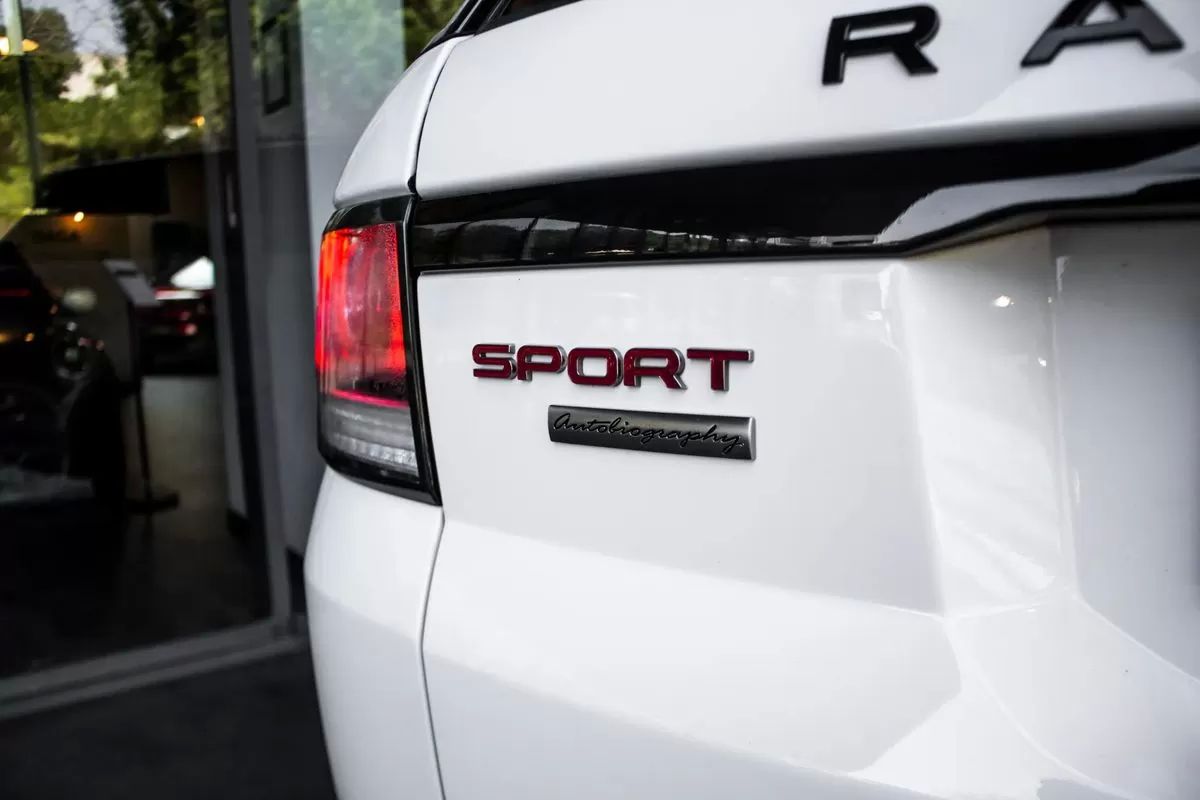 land-rover-range-rover-sport-2015-diesel-2993cc