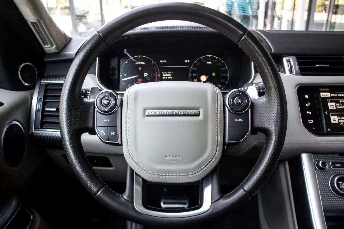 land-rover-range-rover-sport-2015-diesel-2993cc