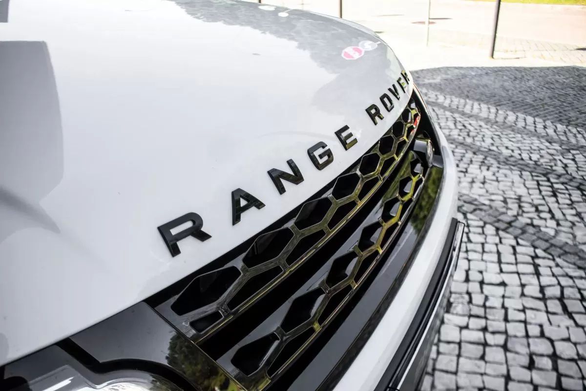land-rover-range-rover-sport-2015-diesel-2993cc