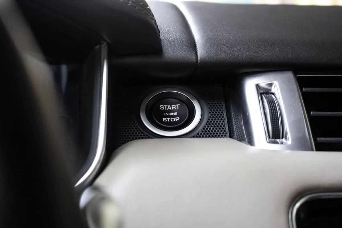 land-rover-range-rover-sport-2015-diesel-2993cc