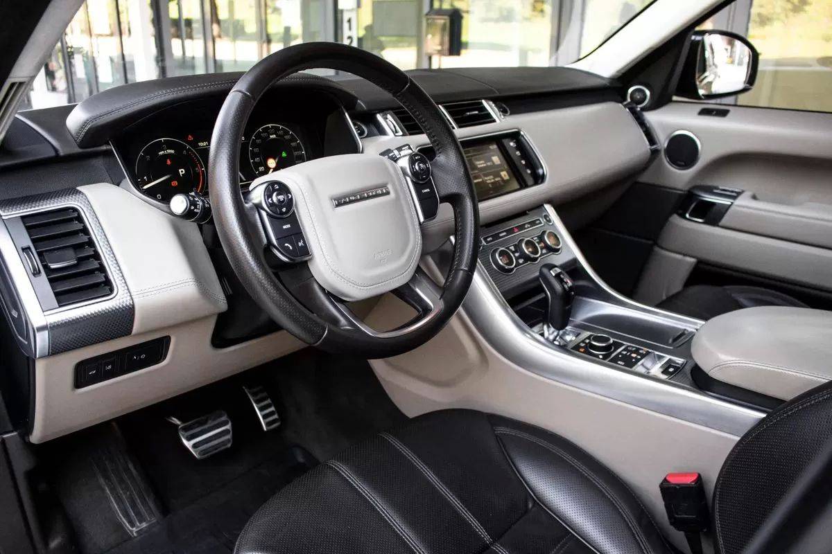land-rover-range-rover-sport-2015-diesel-2993cc