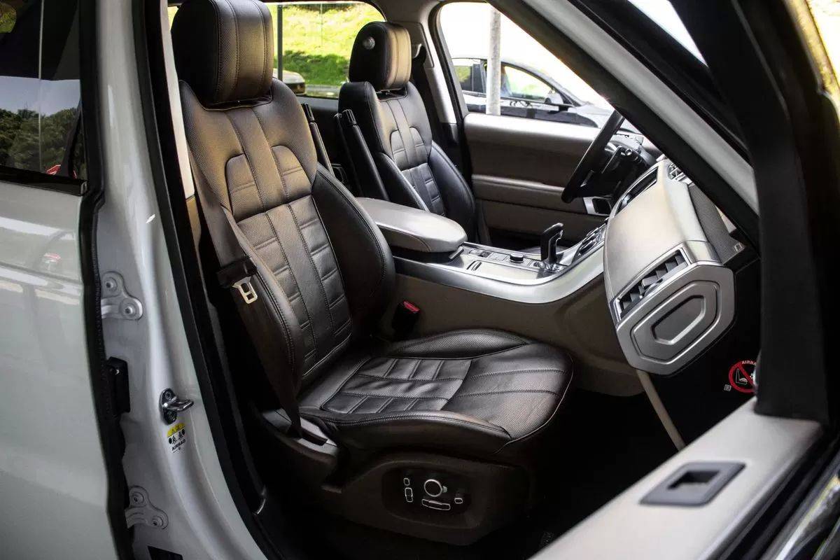 land-rover-range-rover-sport-2015-diesel-2993cc
