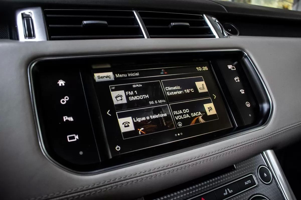 land-rover-range-rover-sport-2015-diesel-2993cc