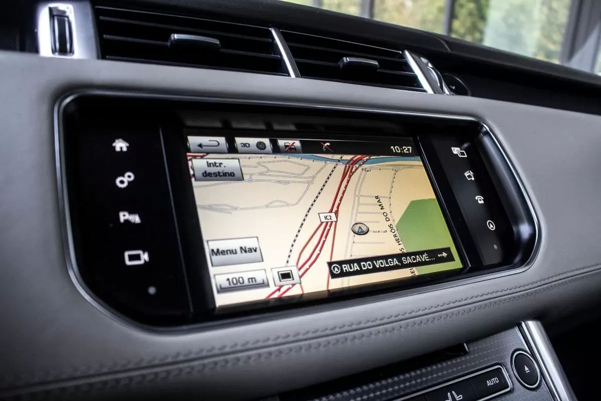 land-rover-range-rover-sport-2015-diesel-2993cc