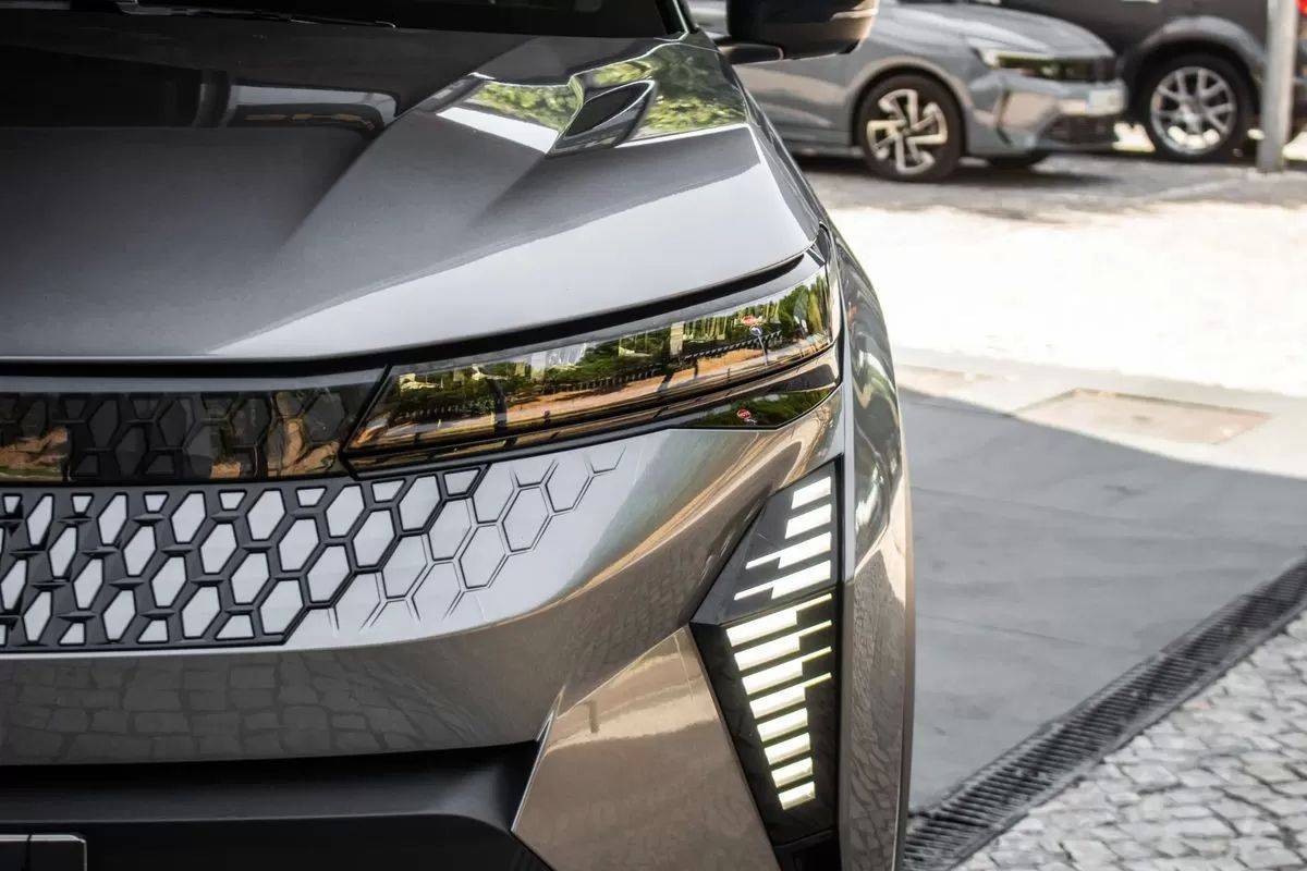 renault-scenic-e-tech-2024-eletrico-0cc