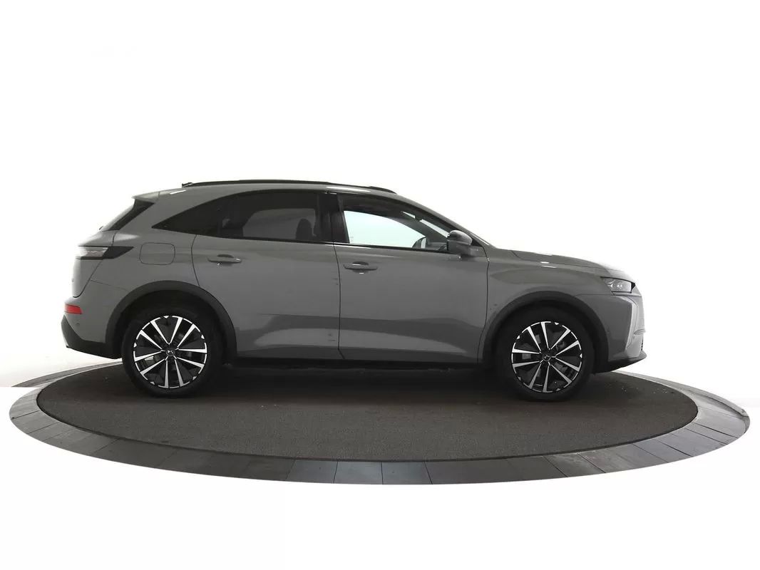 ds-ds-7-crossback-2025-hibrido-1598cc
