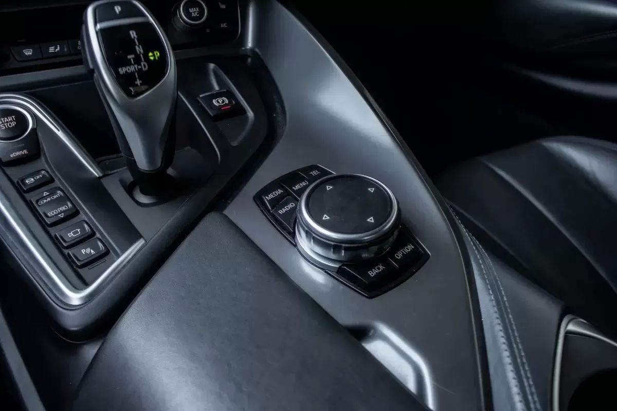 bmw-i8-2016-hibrido-1499cc