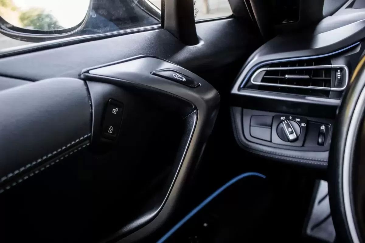 bmw-i8-2016-hibrido-1499cc