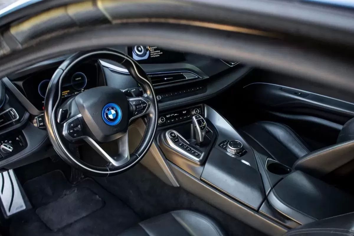 bmw-i8-2016-hibrido-1499cc
