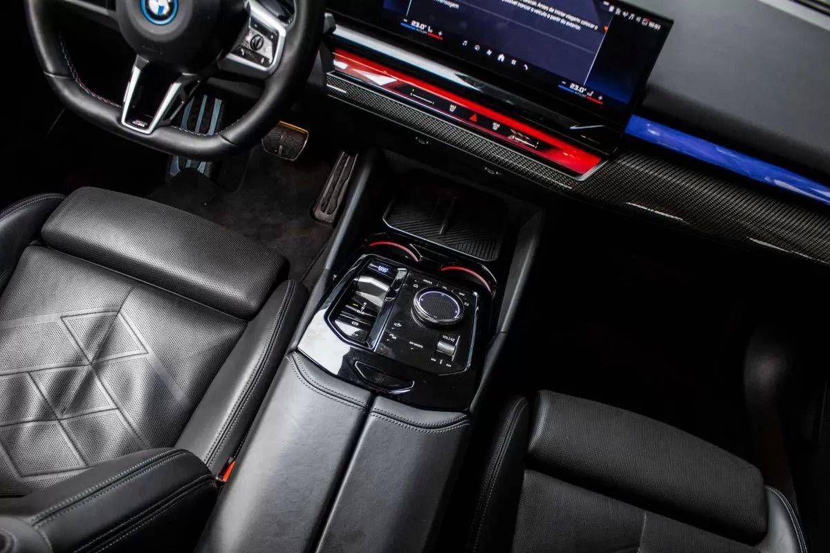 bmw-serie-i-2023-eletrico-0cc