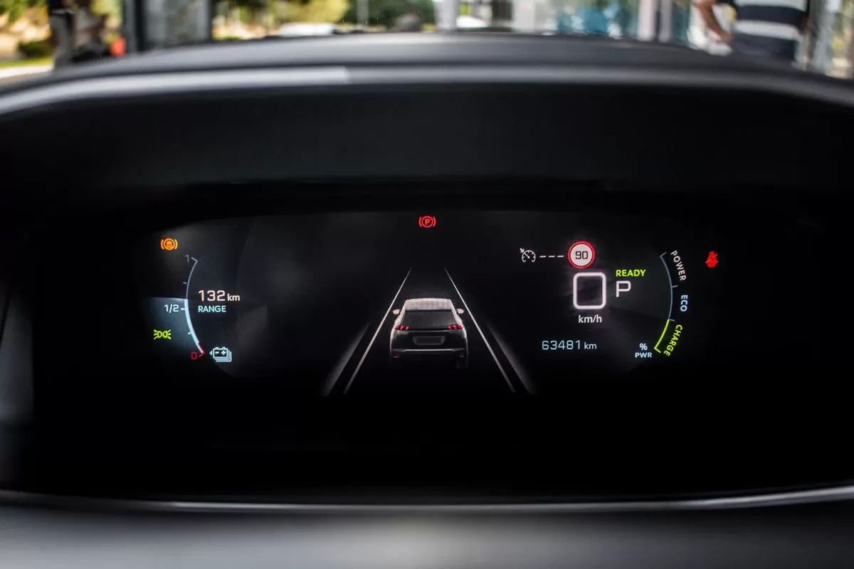 peugeot-e-2008-2021-eletrico-0cc