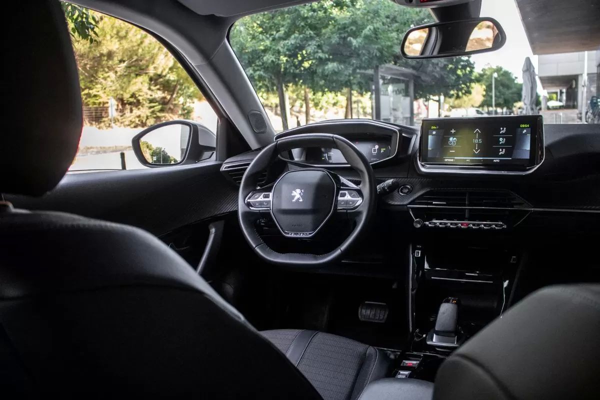 peugeot-e-2008-2021-eletrico-0cc