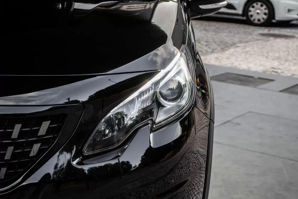 peugeot-2008-2019-gasolina-1199cc
