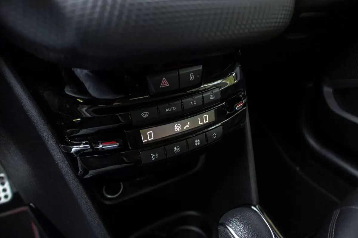 peugeot-2008-2019-gasolina-1199cc