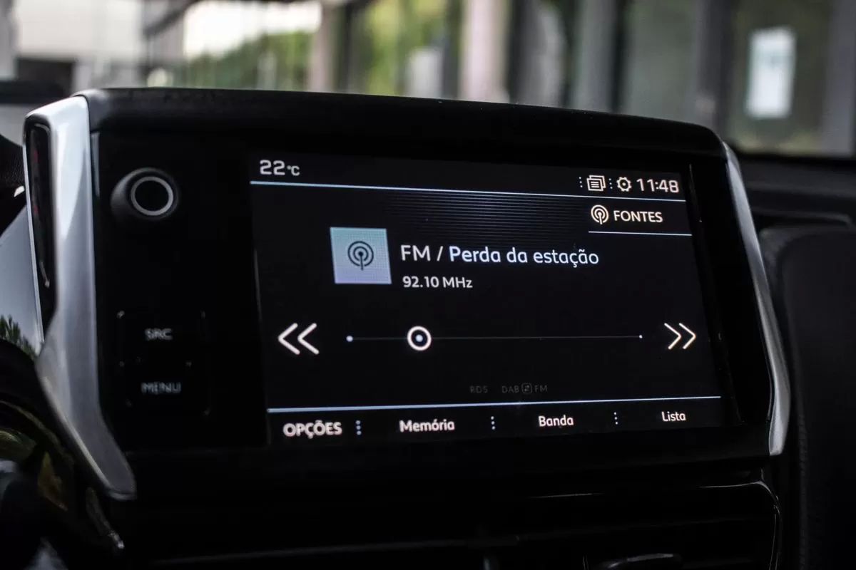 peugeot-2008-2019-gasolina-1199cc