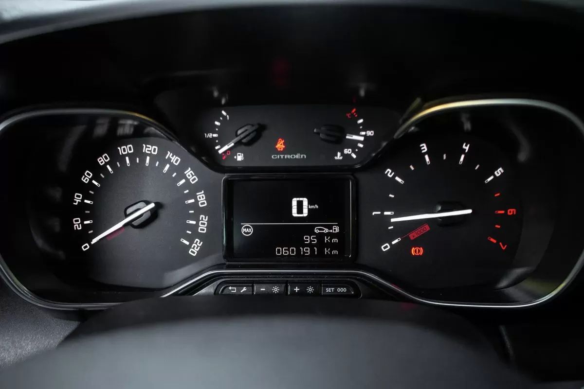 citroen-c3-aircross-2020-gasolina-1199cc