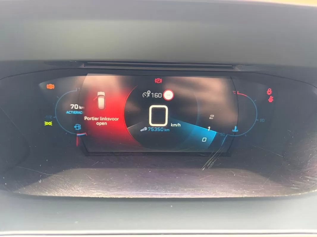peugeot-208-2021-gasolina-1199cc
