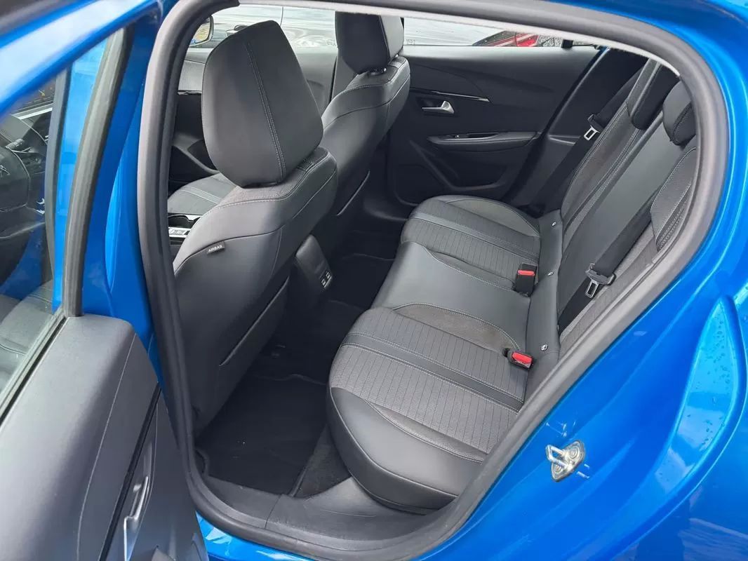 peugeot-208-2021-gasolina-1199cc