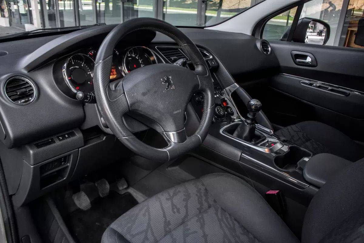 peugeot-3008-2013-diesel-1560cc