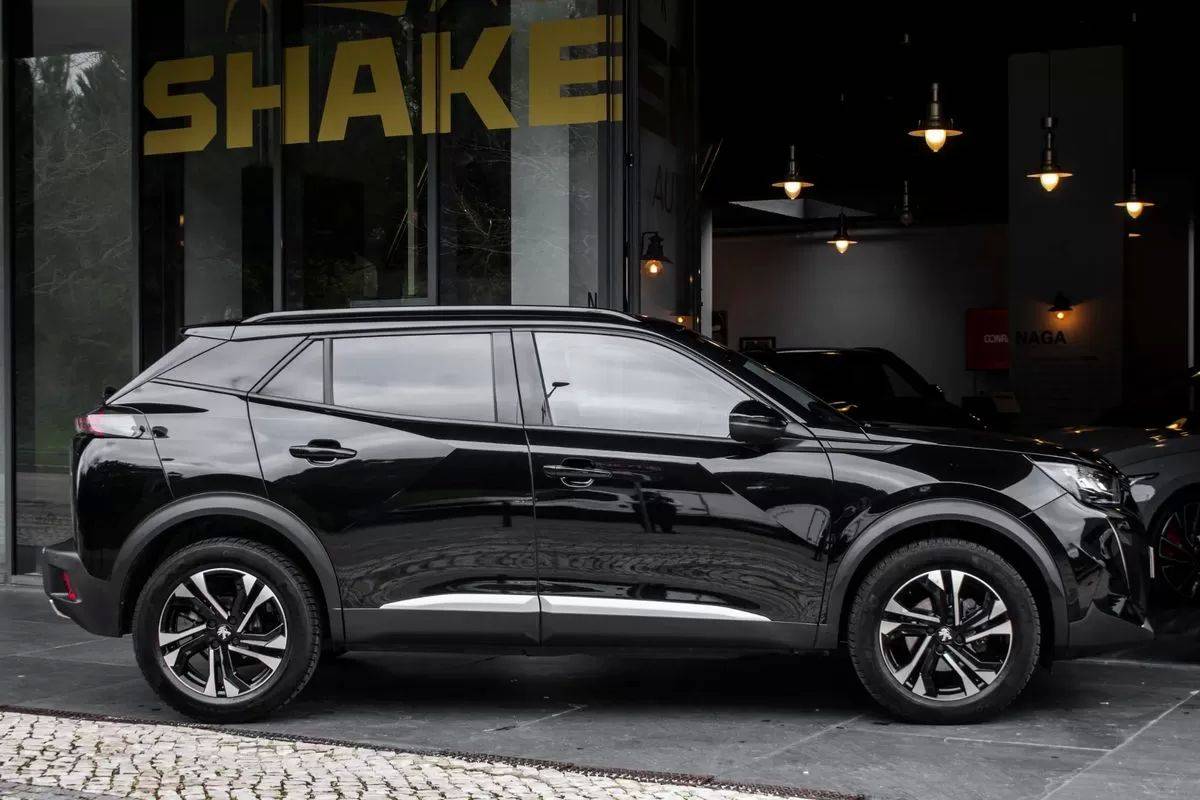 peugeot-2008-2021-gasolina-1199cc