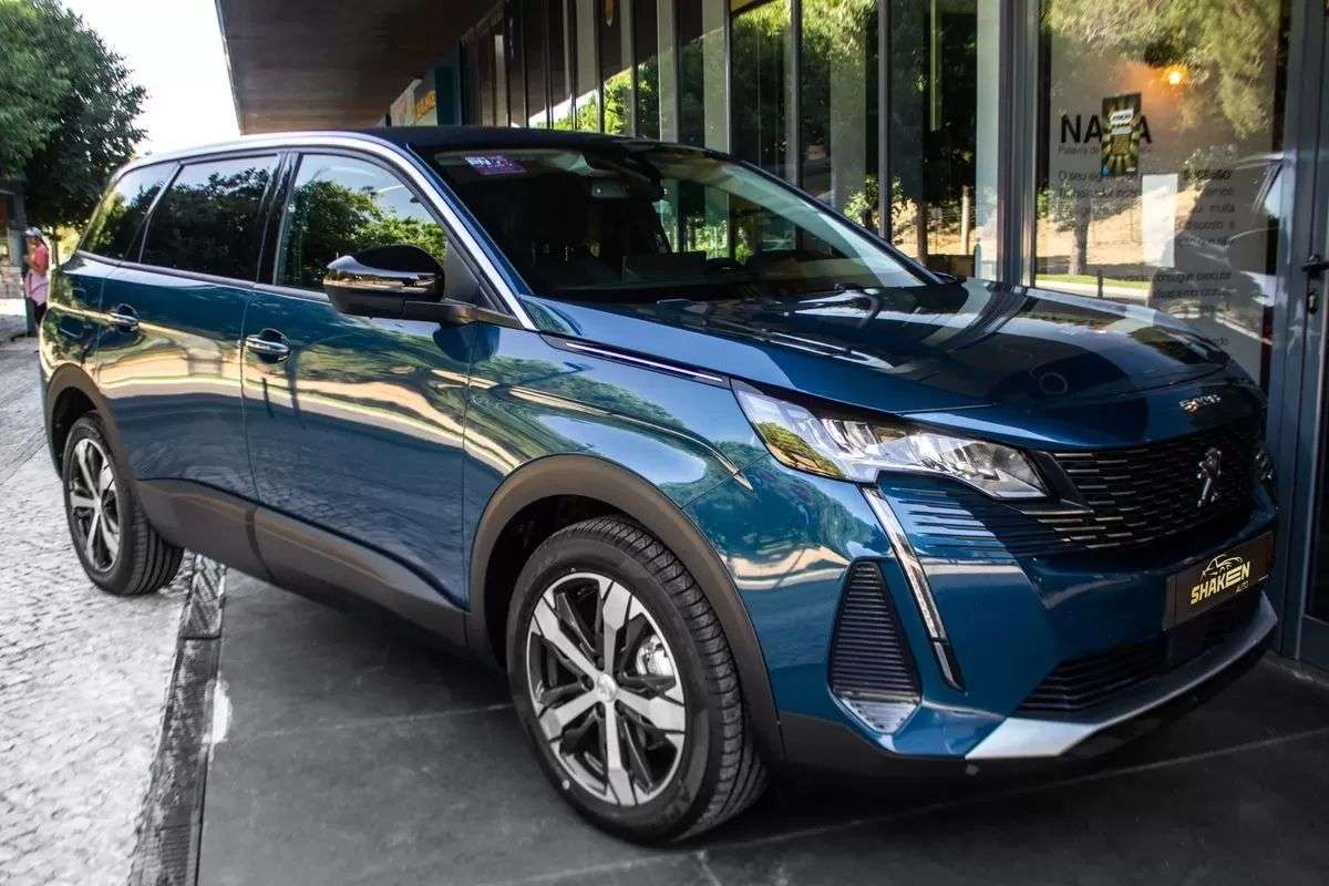 peugeot-5008-2022-gasolina-1199cc