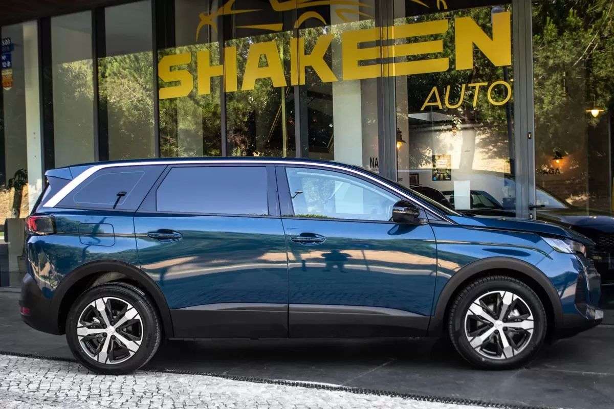 peugeot-5008-2022-gasolina-1199cc