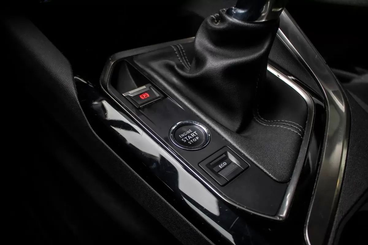 peugeot-5008-2022-gasolina-1199cc