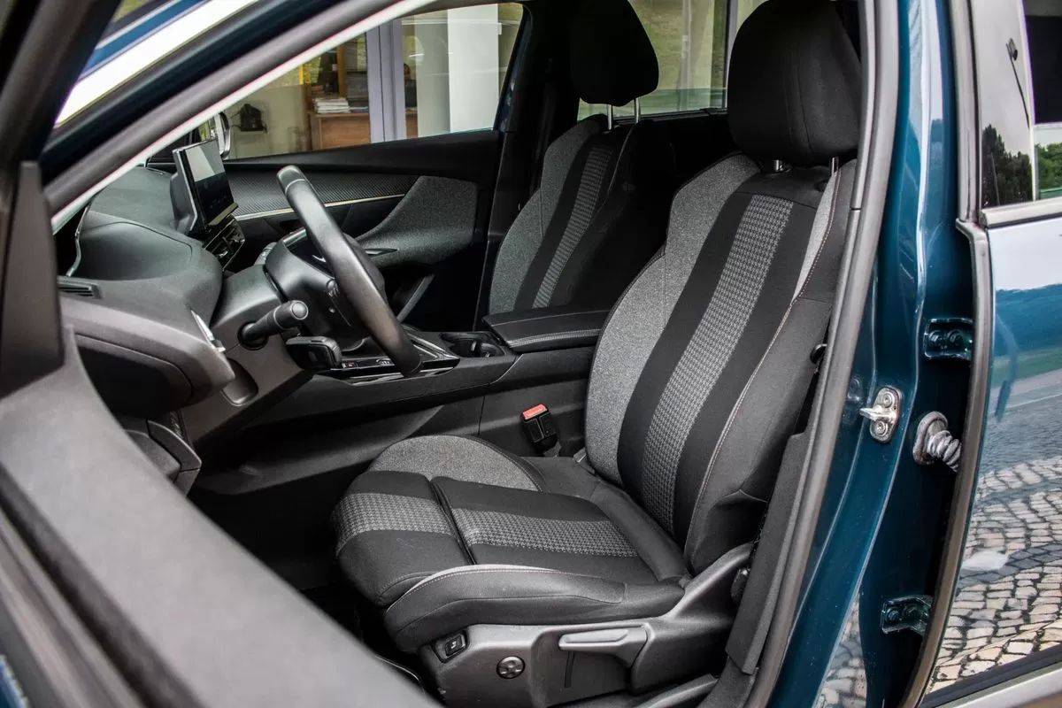 peugeot-5008-2022-gasolina-1199cc