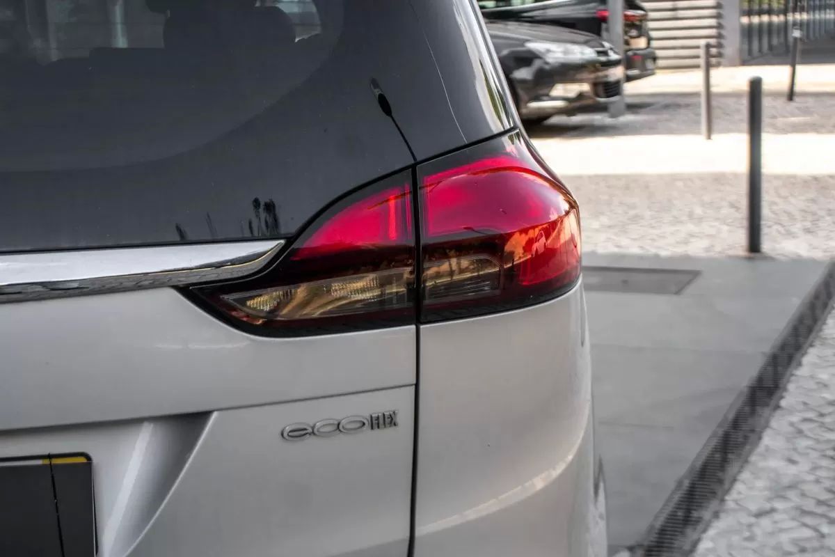 opel-zafira-2015-diesel-1598cc