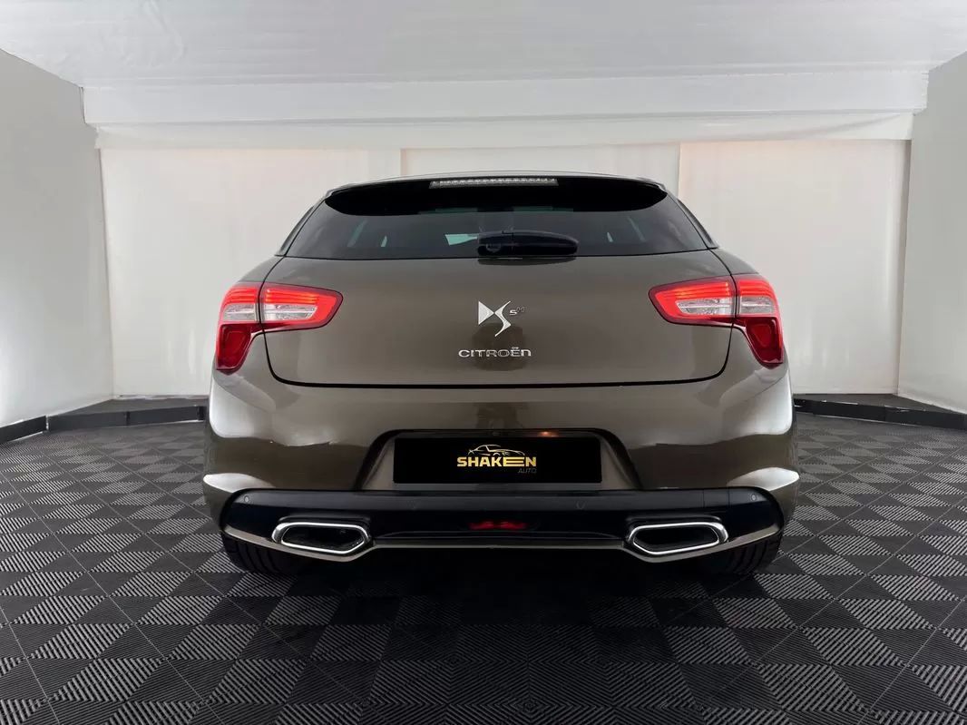 citroen-ds5-2013-hibrido-a-diesel-1997cc