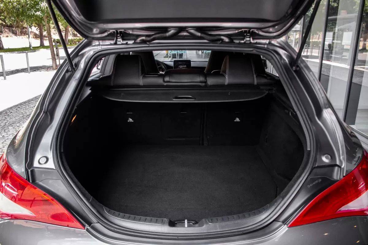 mercedes-benz-cla-2018-diesel-1461cc