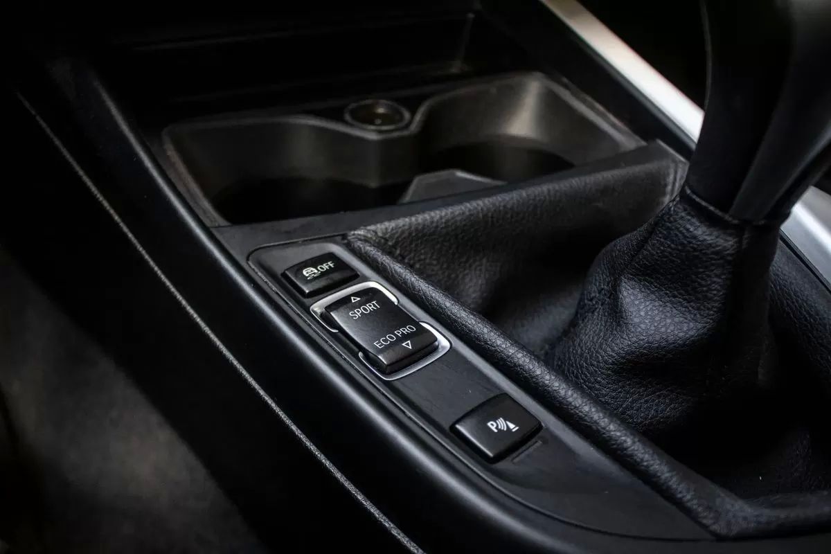 bmw-serie-1-2015-diesel-1598cc