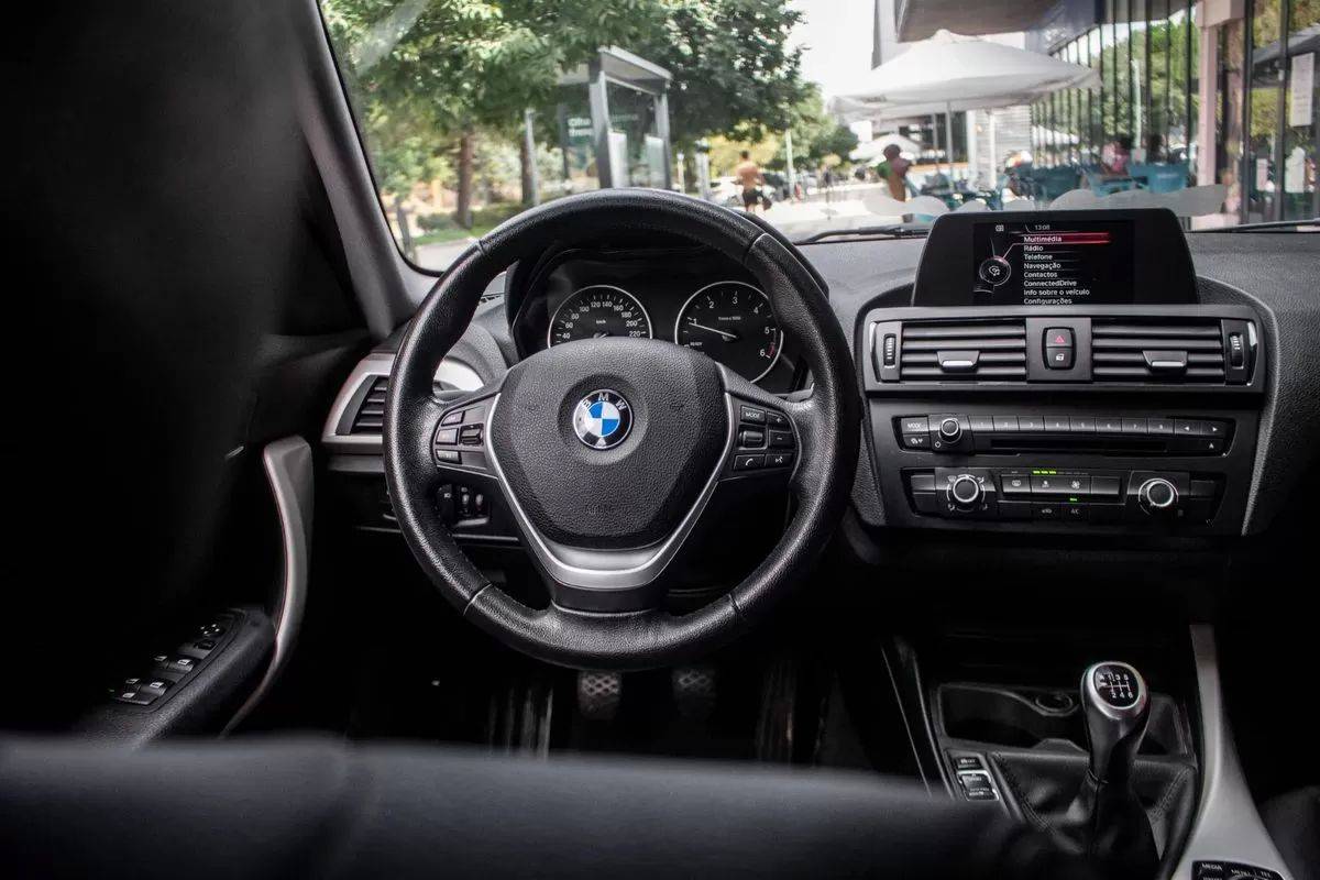 bmw-serie-1-2015-diesel-1598cc
