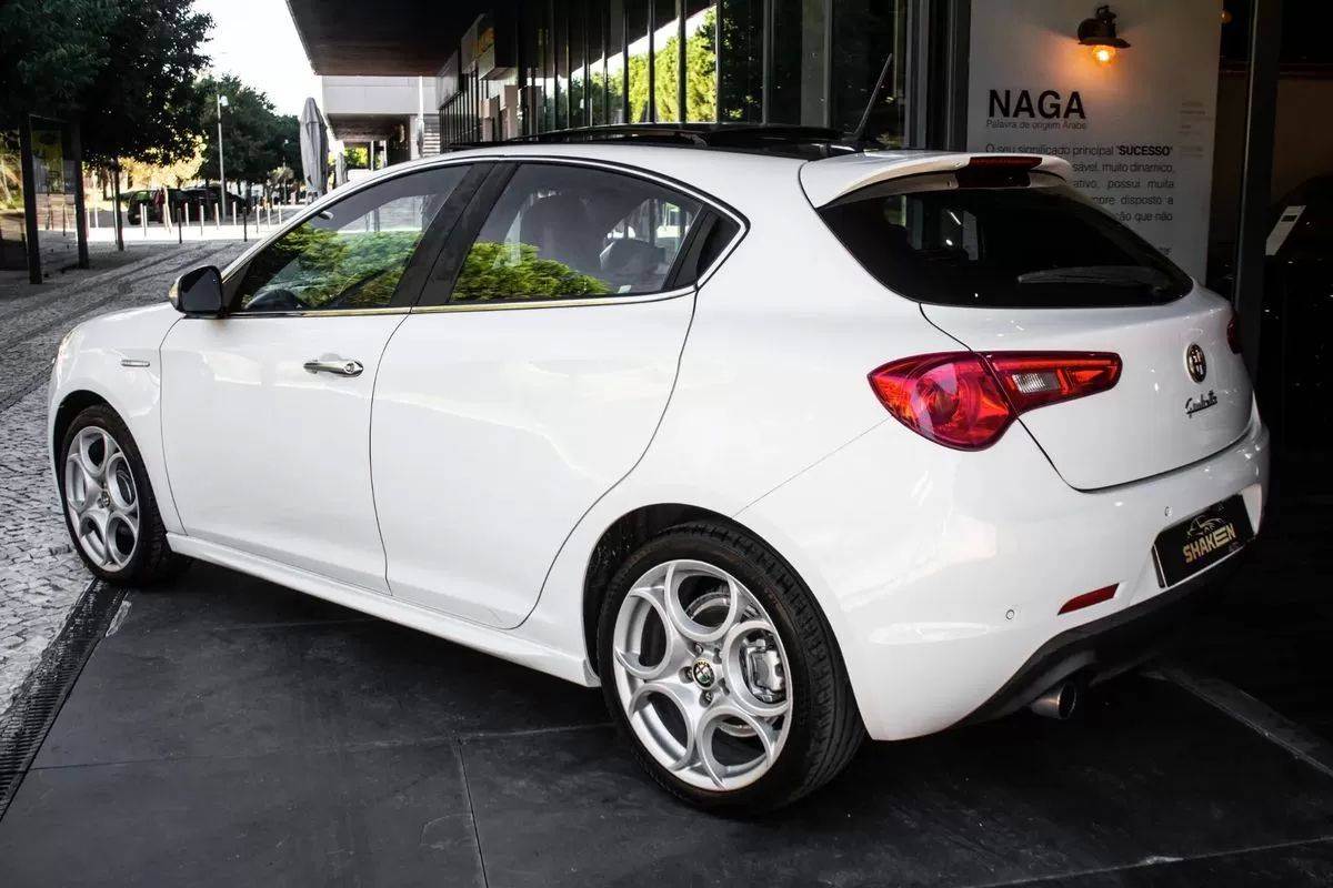 alfa-romeo-giulietta-2010-diesel-1598cc