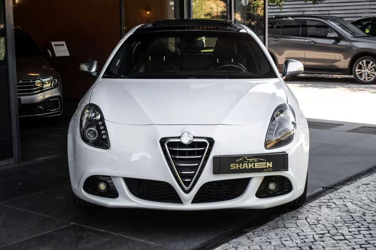 alfa-romeo-giulietta-2010-diesel-1598cc