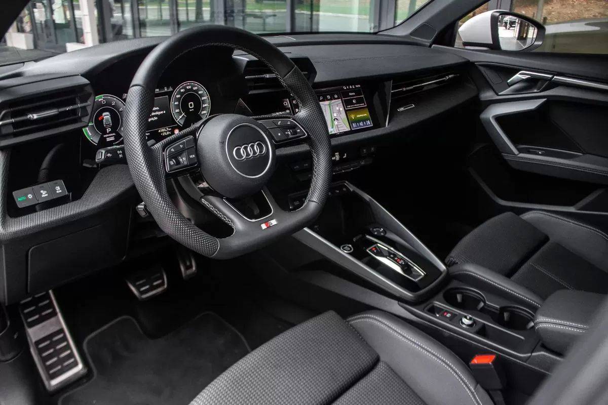 audi-a3-sportback-2025-hibrido-1498cc