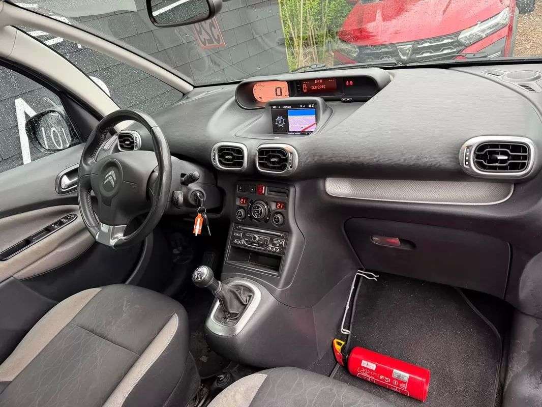 citroen-c3-picasso-2015-diesel-1560cc