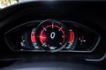 volvo-v40-cross-country-2015-diesel-1560cc