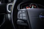 volvo-v40-cross-country-2015-diesel-1560cc