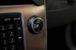 volvo-v40-cross-country-2015-diesel-1560cc