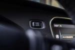 volvo-v40-cross-country-2015-diesel-1560cc